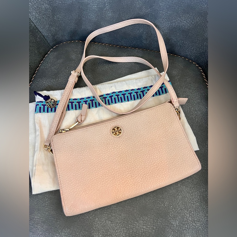 Tory Burch Pebbled Blush Pink Wallet Crossbody